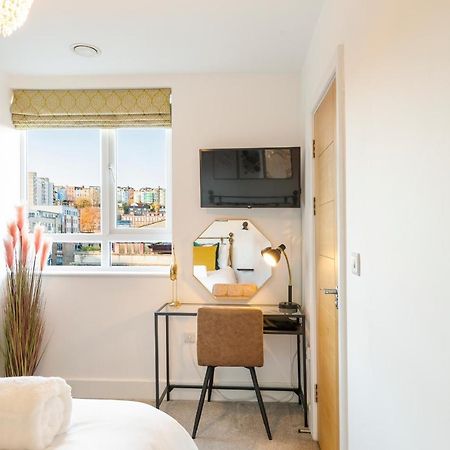 City Centre - Free Parking - Stylish 2 Bedroom Apartment Μπρίστολ Εξωτερικό φωτογραφία