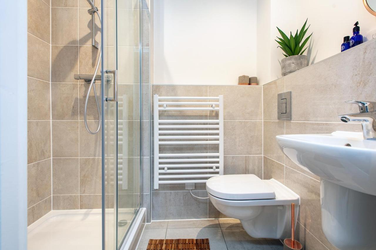 City Centre - Free Parking - Stylish 2 Bedroom Apartment Μπρίστολ Εξωτερικό φωτογραφία