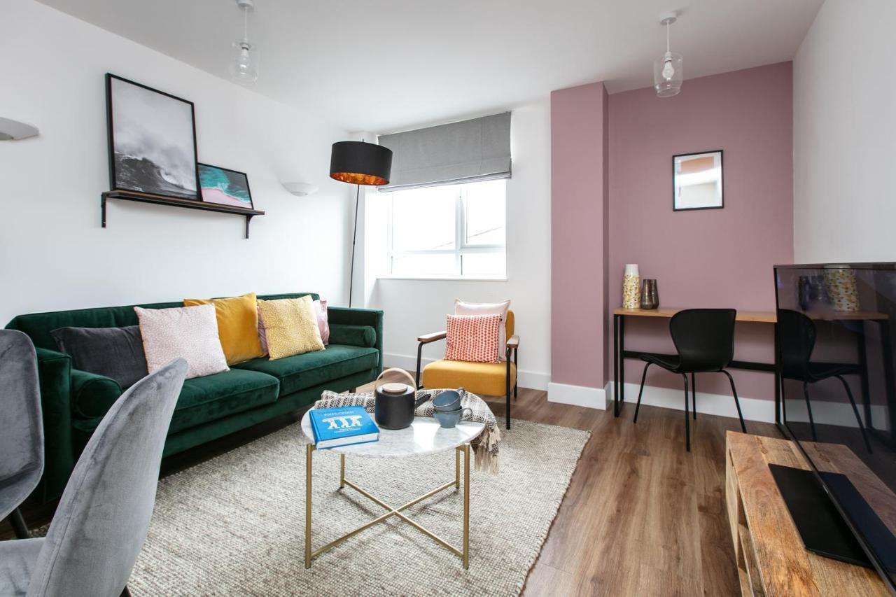City Centre - Free Parking - Stylish 2 Bedroom Apartment Μπρίστολ Εξωτερικό φωτογραφία