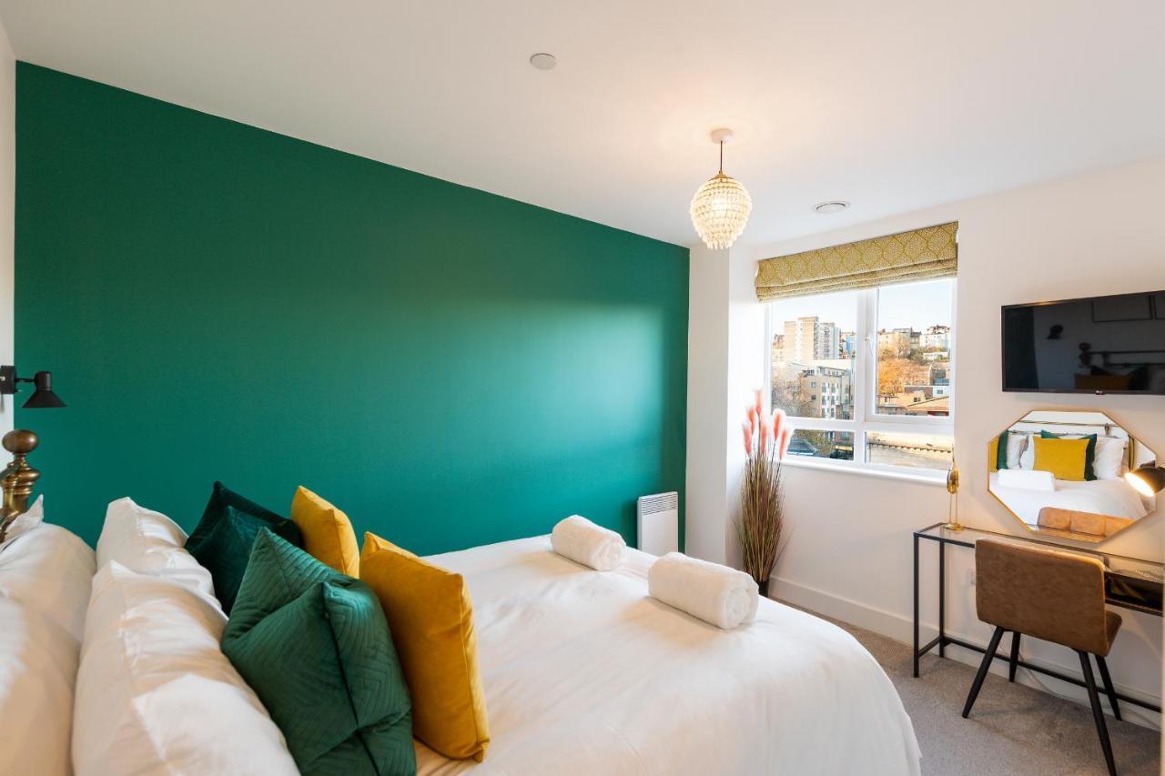 City Centre - Free Parking - Stylish 2 Bedroom Apartment Μπρίστολ Εξωτερικό φωτογραφία