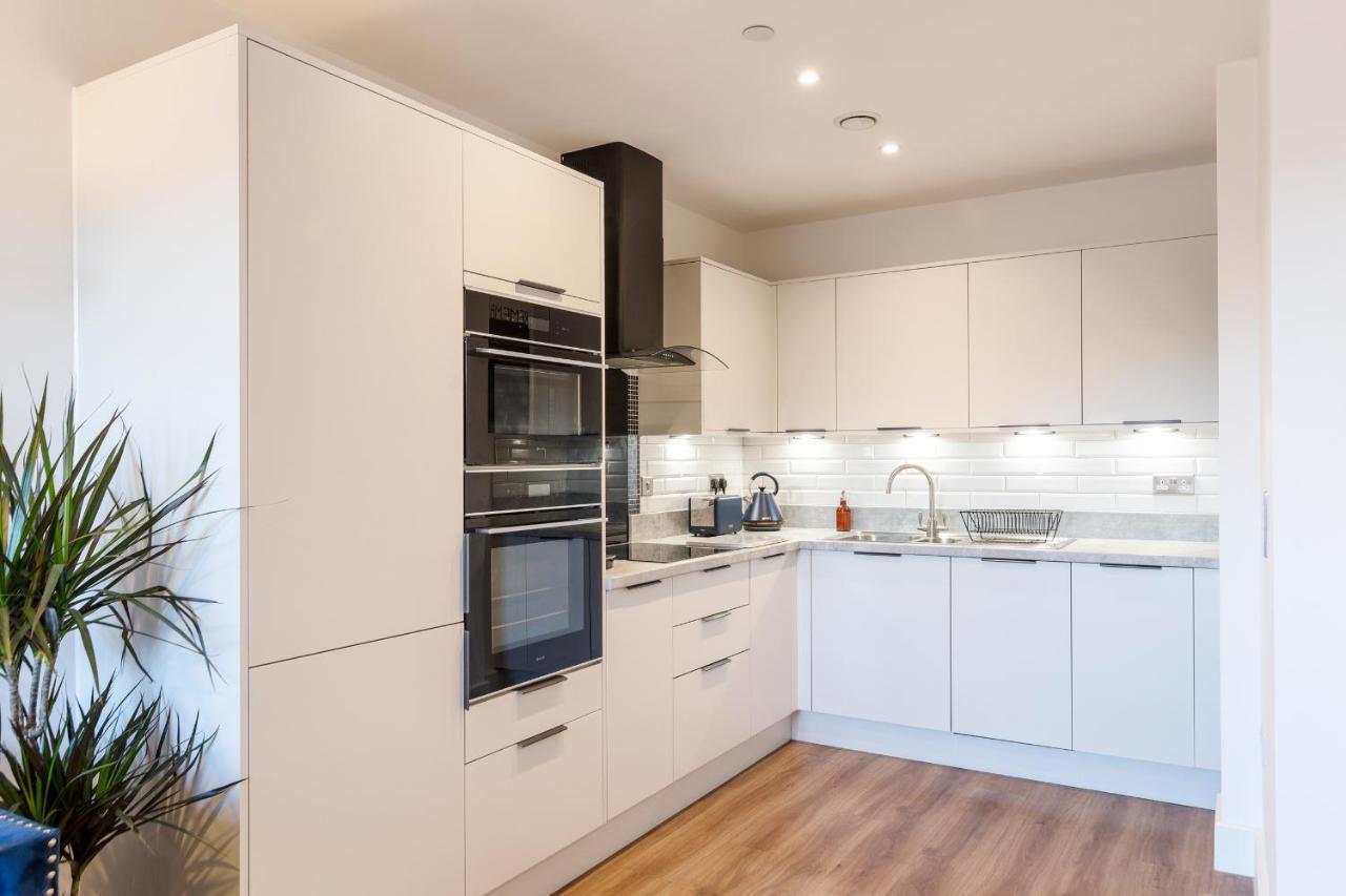 City Centre - Free Parking - Stylish 2 Bedroom Apartment Μπρίστολ Εξωτερικό φωτογραφία