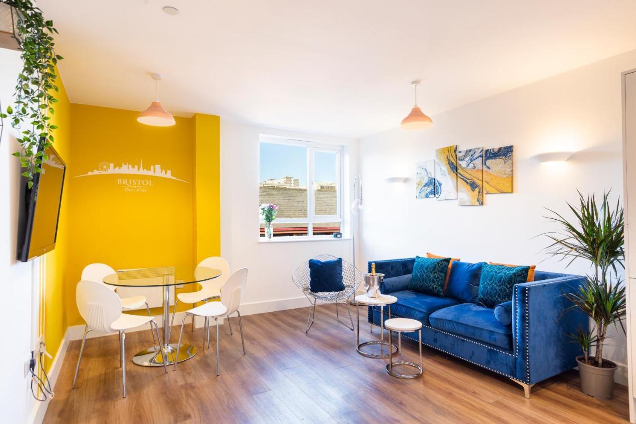 City Centre - Free Parking - Stylish 2 Bedroom Apartment Μπρίστολ Εξωτερικό φωτογραφία